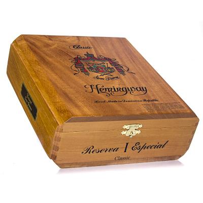 Arturo Fuente Hemingway Urodzony w słońcu
