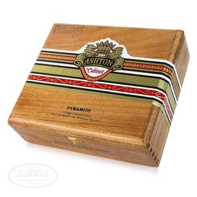 Piramidy gabinetu Ashton