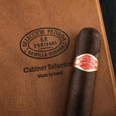 Curivari Selezione Privada Maduro