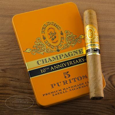 Perdomo Reserve 10th Anniversary Champagne Puritos Puszka 5 cygar